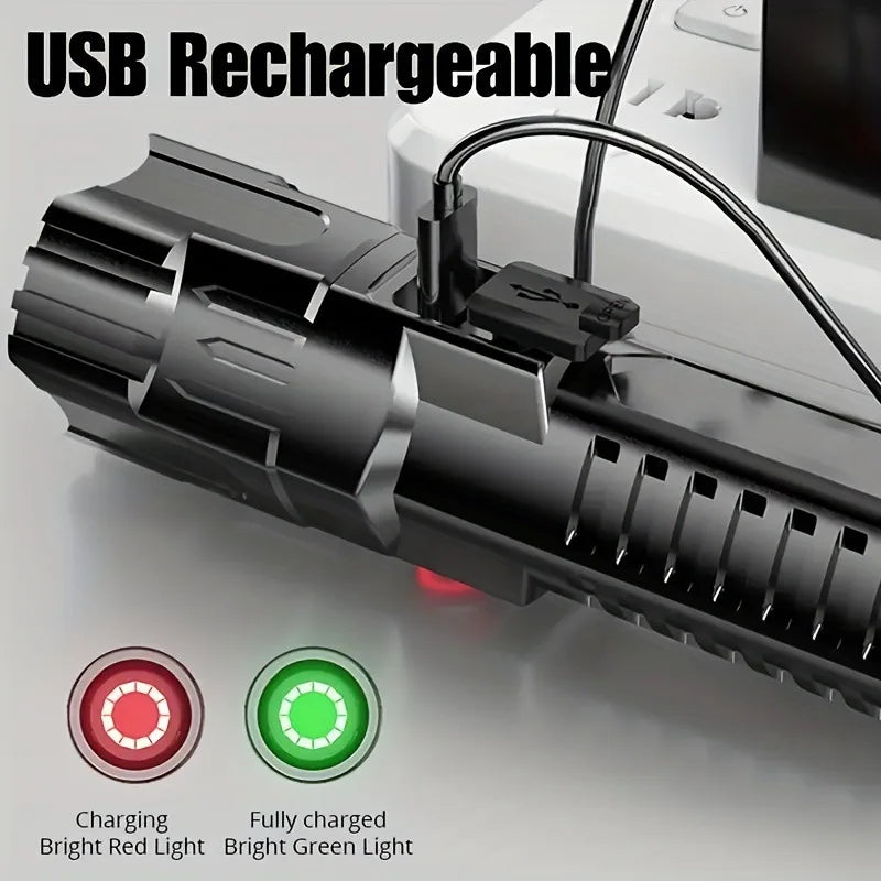 lampe torche noire rechargeable usb zoomable lumière led moderne praticite