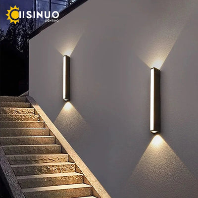 Applique murale LED noire IP65 étanche design moderne extérieur