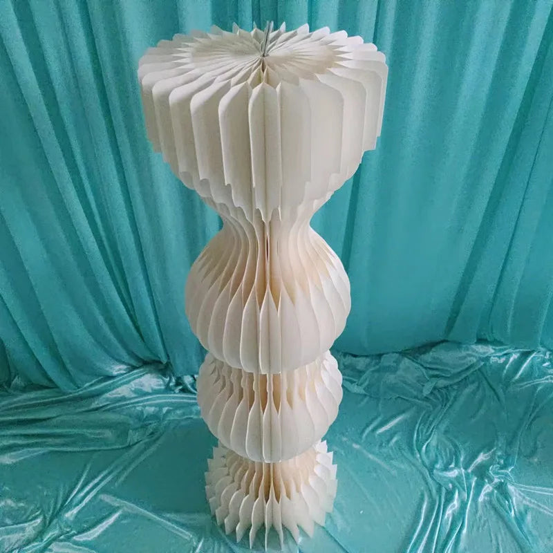 Décor festif vase blanc rayures moderne 100cm 120cm 80cm anniversaire mariage