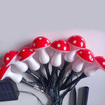 lampe solaire led champignon rouge blanche jaune moderne décoration extérieure jardin patio chemin ip65