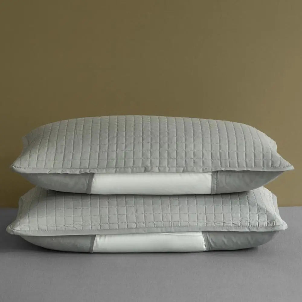 housse coussin imperméable anti acariens polyester coton motif géométrique gris clair contemporain fixations dimensions