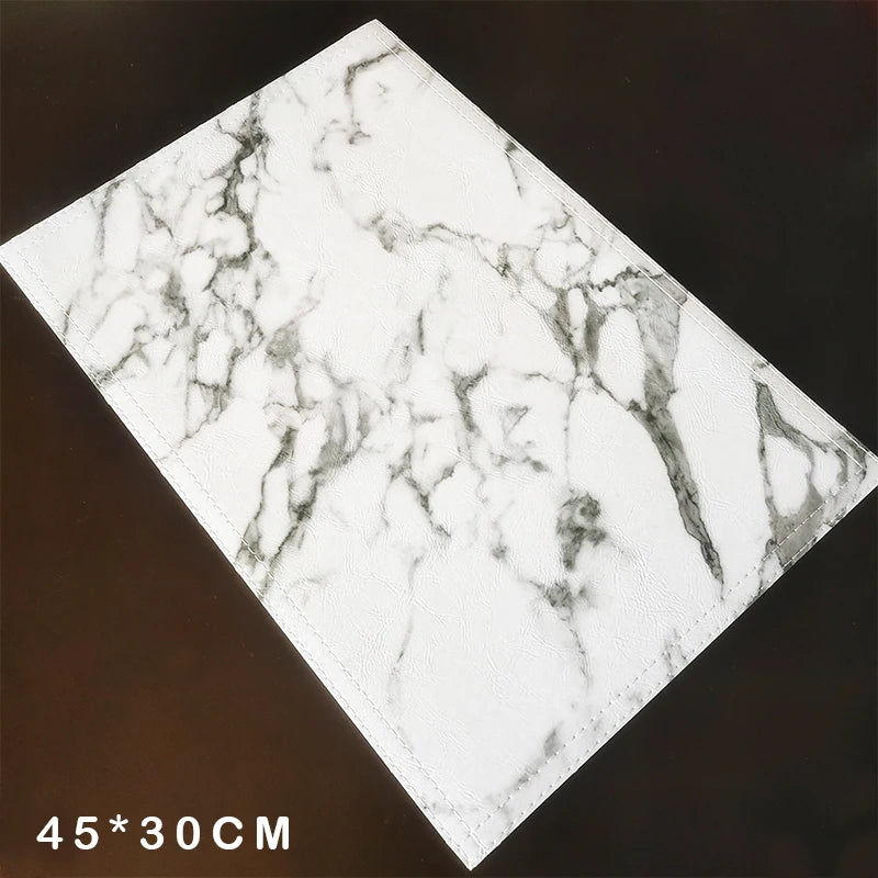 serviettes table marbre modernes adhésives blanches noires minimalistes
