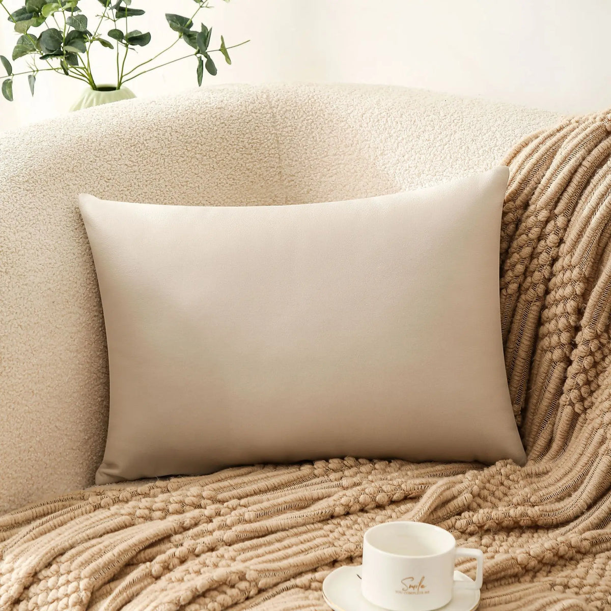 housses coussin carrées unies modernes beige gris orange lit décoration voiture