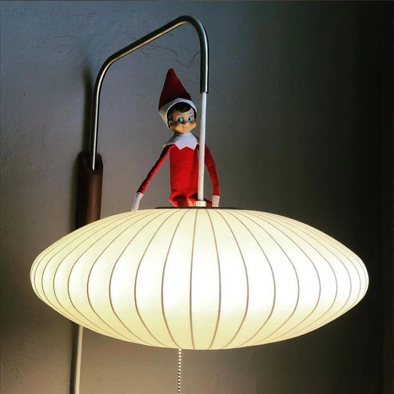 lampe murale moderne blanc rayures horizontales fixation câble interrupteur éclairage quotidien