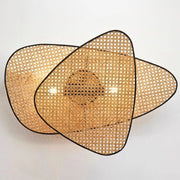 lampe murale tressée beige clair moderne semi transparent ampoule incandescence fixations noirintérieur salon couloir