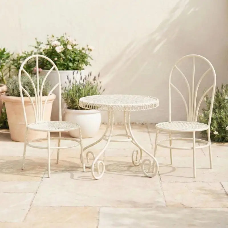 chaises table miniature métal grillagé vintage beige coussin serviette