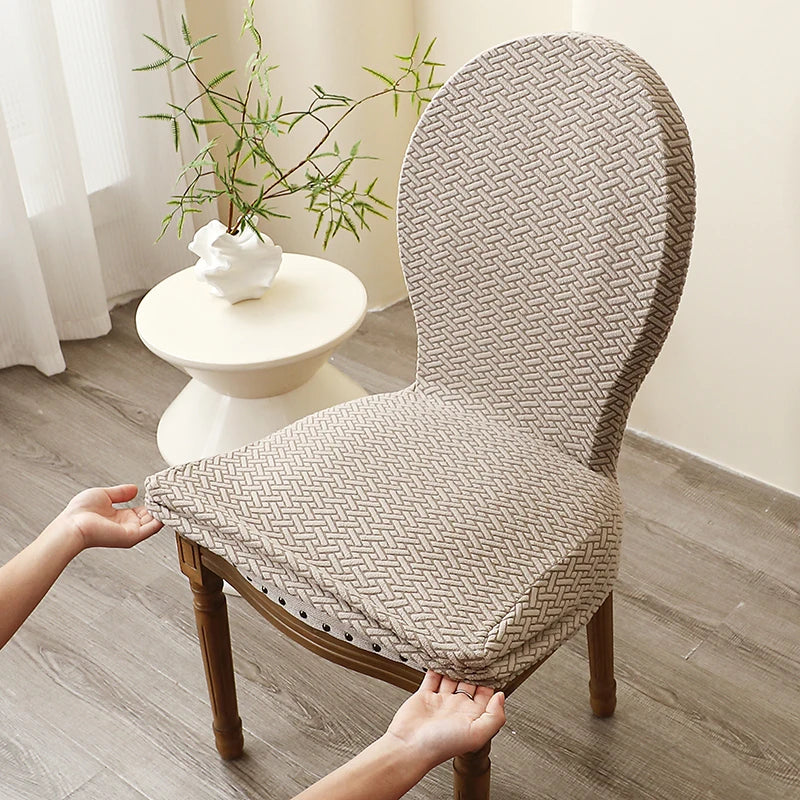 housse chaise tissée motifs géométriques beige moderne protection salon mariage