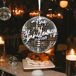 boule disco miroirs personnalisation rubans couleurs décoration mariage événementière noms dates chouette