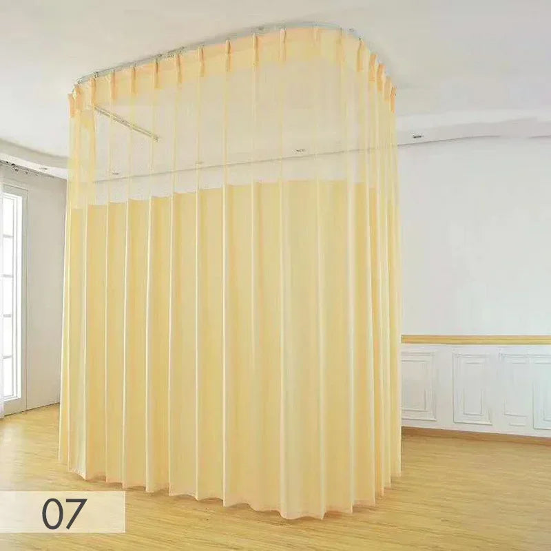 rideau séparation médical tissu plissé bleu vert rose jaune blanc opacité transparente tringle métal