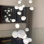 suspension lumineuse moderne acrylique blanc 18 têtes 249 flux lumineux led rc dimmable