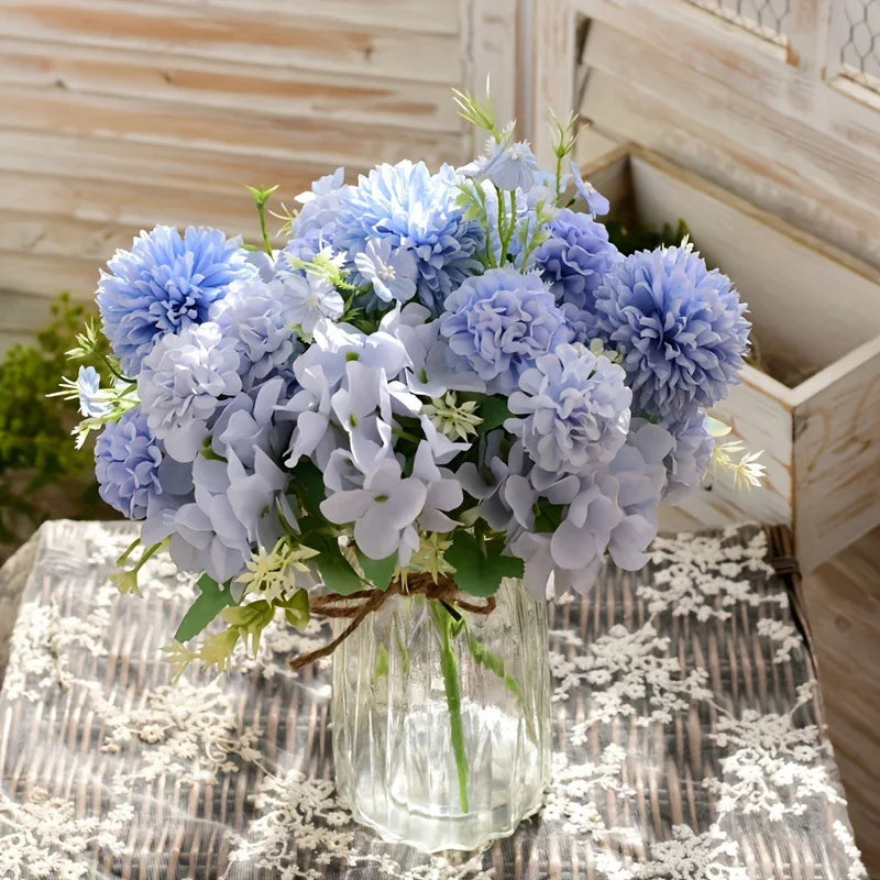 bouquets fleurs artificielles bleu rose blanc vases texturés motifs floraux rustique champêtreintérieur decoration