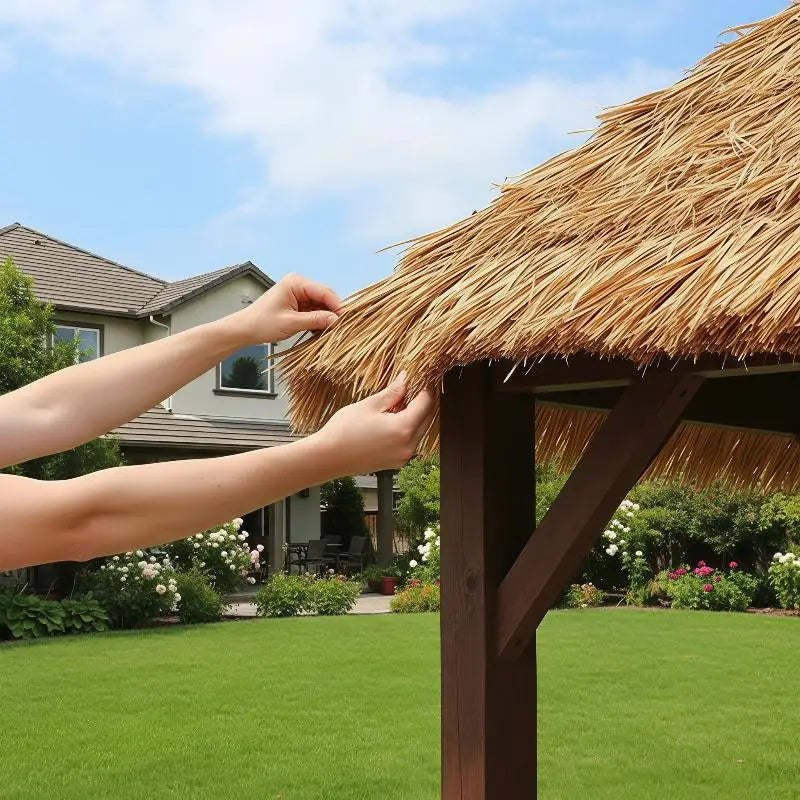 toile toiture thatch imitation paille aspect fibreux couleur beige marron nuance dorée decoratif tropical