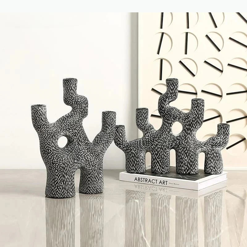 décoration moderne sculpture abstraite noire blanche décoration intérieure vase stylisé branché