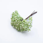 bouquets artificiels naturels vintage extérieurs branches accrochées fleurs boutons vert doré argenté rose six
