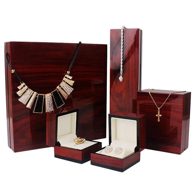 boîte rangement bijoux velours bois classique or noir blanc doré strass chaîne