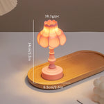 lampe table classique blanche rose plissée maison poupée accessoire miniature jouet enfant