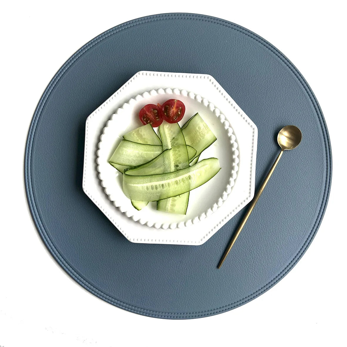 assiette ronde moderne simili cuir noir couverts dorés décoration table élégant 38cm