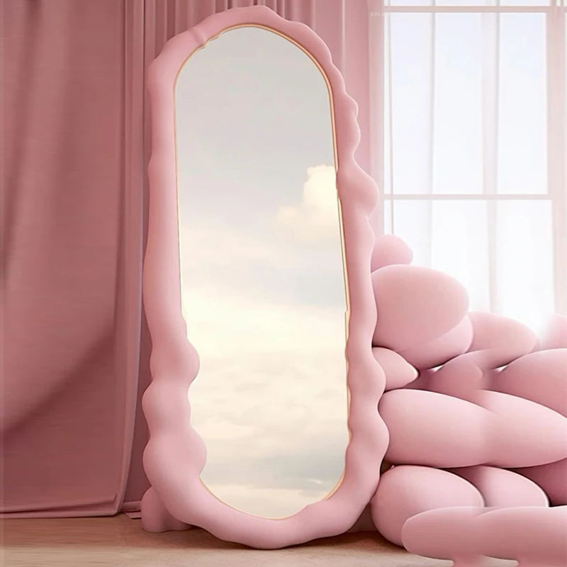 miroir mural moderne rose blanc forme organique ondulée fixe mur transparent decoration ludique