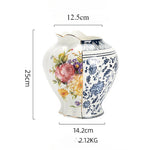 vase céramique classique blanc bleu fleurs traditionnelles décoration intérieure salon