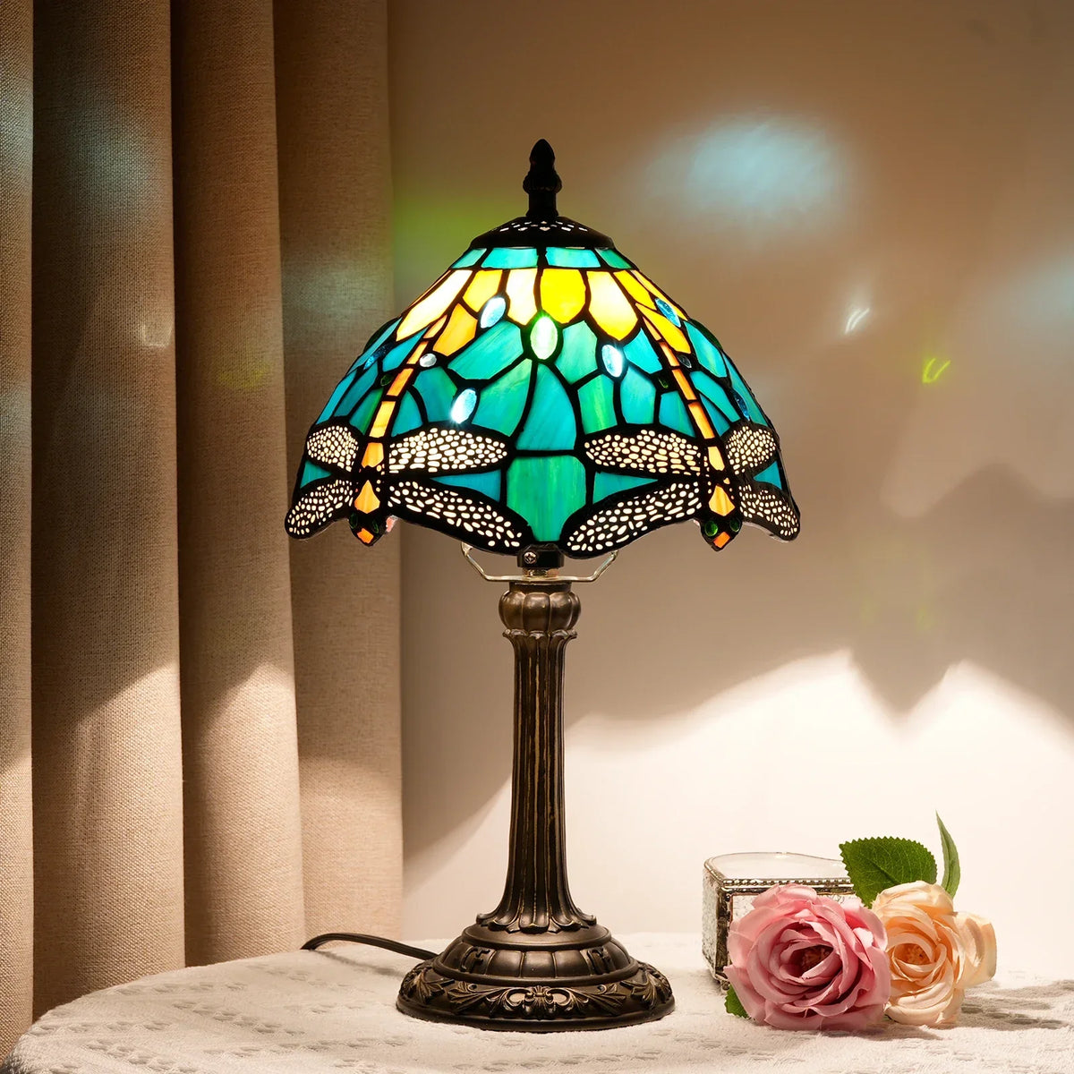 lampe table tiffany mosaïque verre coloré floral interrupteur bascule métal doré