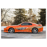 peinture toile voiture sportive orange rayures noires blanches moderne salon