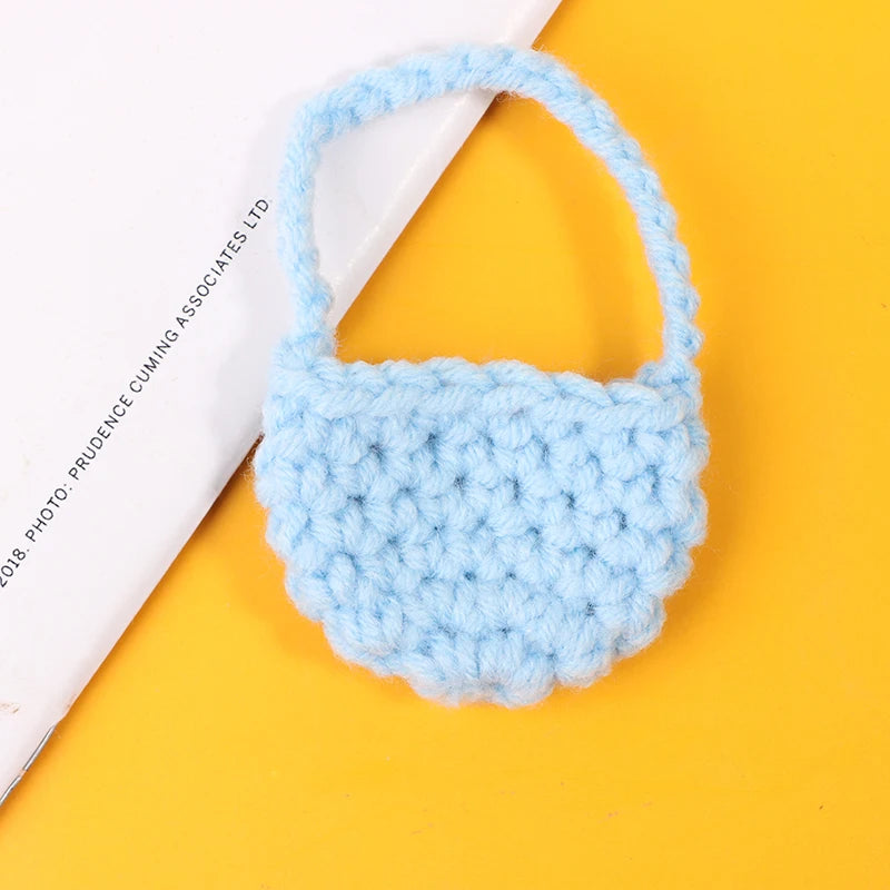 sac main miniature blanc marron texture tissée poignées détachables accessoire poupée classique simple 12