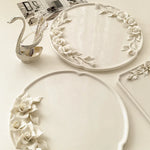 vase decoratif blanc roses relief porcelaine classique tasse bol plat boite rond coeur carreeDecoration