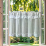 rideaux fenetre valance blanc cassé vert clair tissu texturé rayures verticales bord frangé translucide