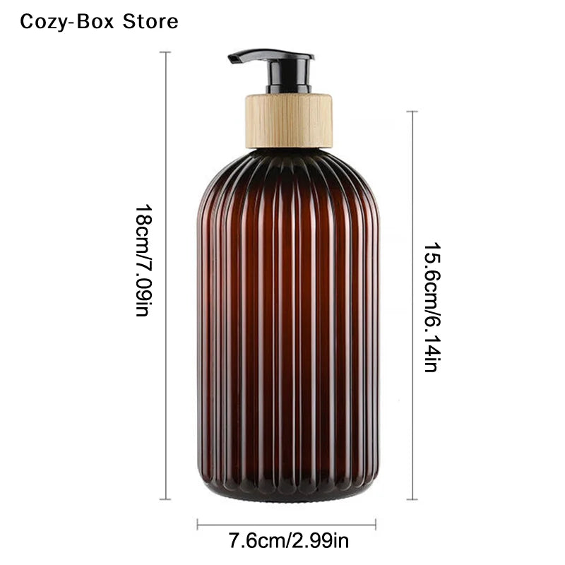 flacons savon liquide marron noir blanc rayures modernes pompes pression étiquettes bois shampoo conditioner
