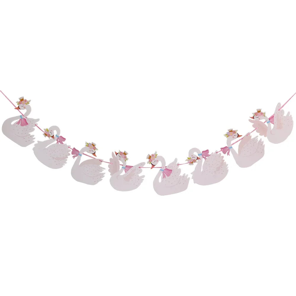guirlande fanions cygnes blancs princesses lettres dorées fête anniversaire rose clair festive