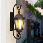 lampe murale extérieure classique marron foncé texture martelée verre opaque vintage éclairage balcon cour