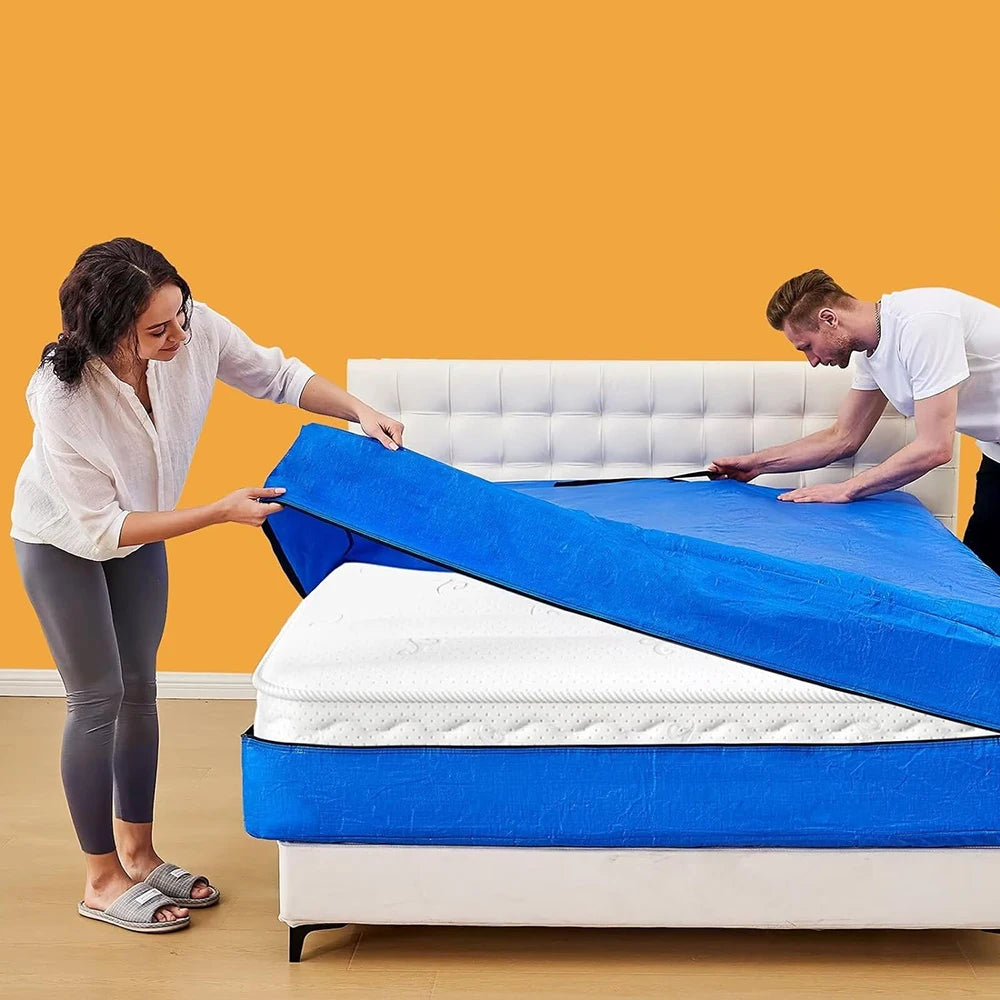 housse protection matelas bleu imperméable anti acariens pratique robuste poignées noires lit maison cali