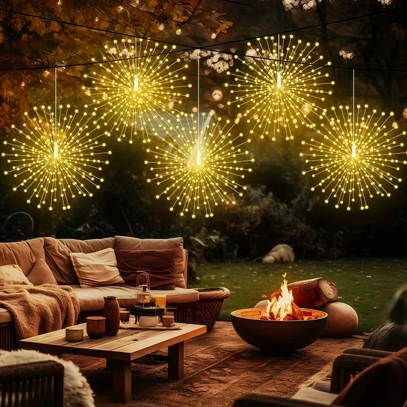 guirlande lumineuse moderne étoiles lumineuses blanc doré multicolore 240 leds fixations oeilletsextérieur decoration noel
