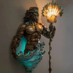 lampe murale mythologique sculptée personnages feuilles verre translucide bronze verte decorative fantastique