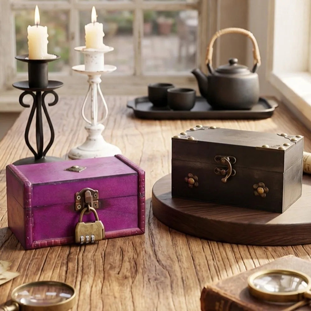 boîte bijoux vintage bois marron violet cadenas intérieur velours
