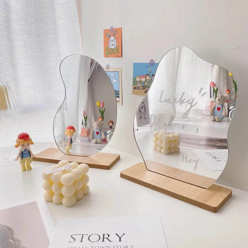 miroir transparent moderne pied bois ornement décoration maquillage