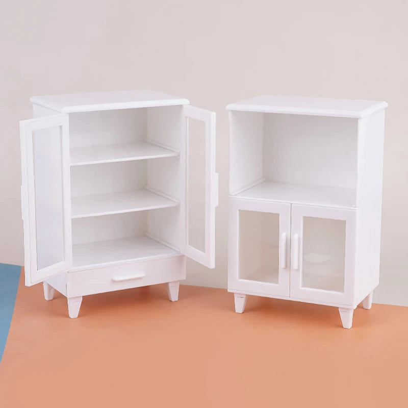 meubles miniatures blancs vintage armoire transparente étagères tiroir décoration maison poupée vintage