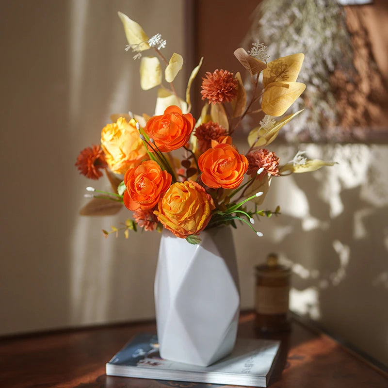 bouquet fleurs artificielles vase bleu foncé blanc crème modernes décoration intérieure mariage anniversaire