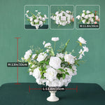 décoration mariage arrangement fleurs artificielles roses blanches feuilles vertes intérieur DIY