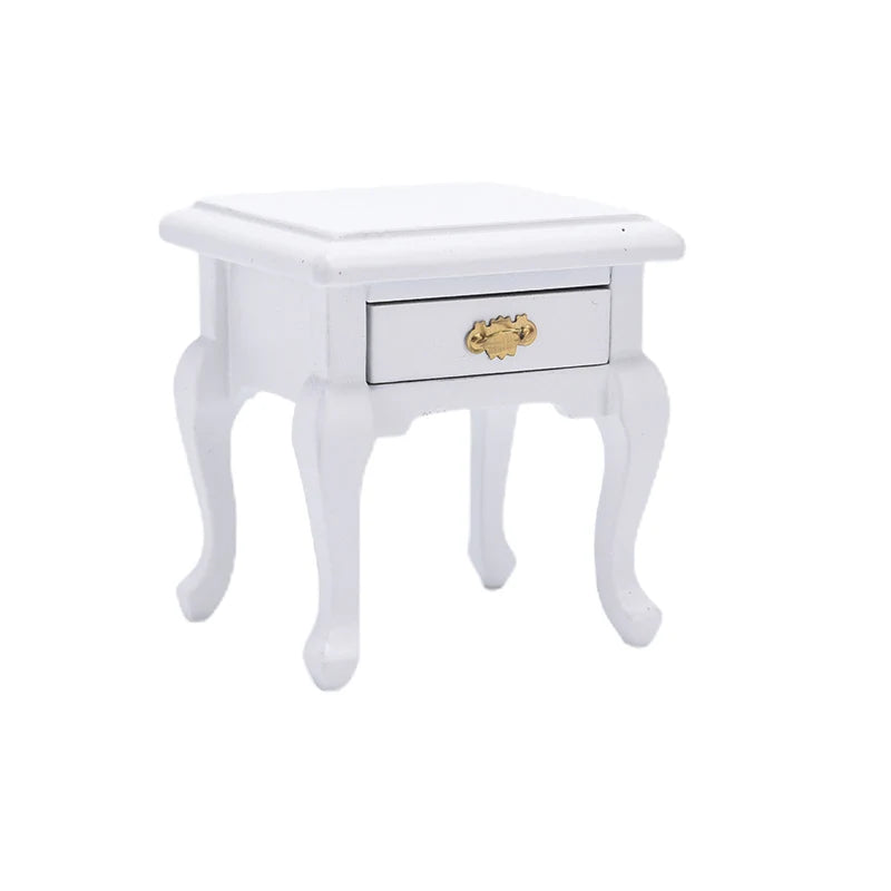 meuble miniature armoire verre transparent classique porte tiroir pieds sculptés blanc marron clair finition