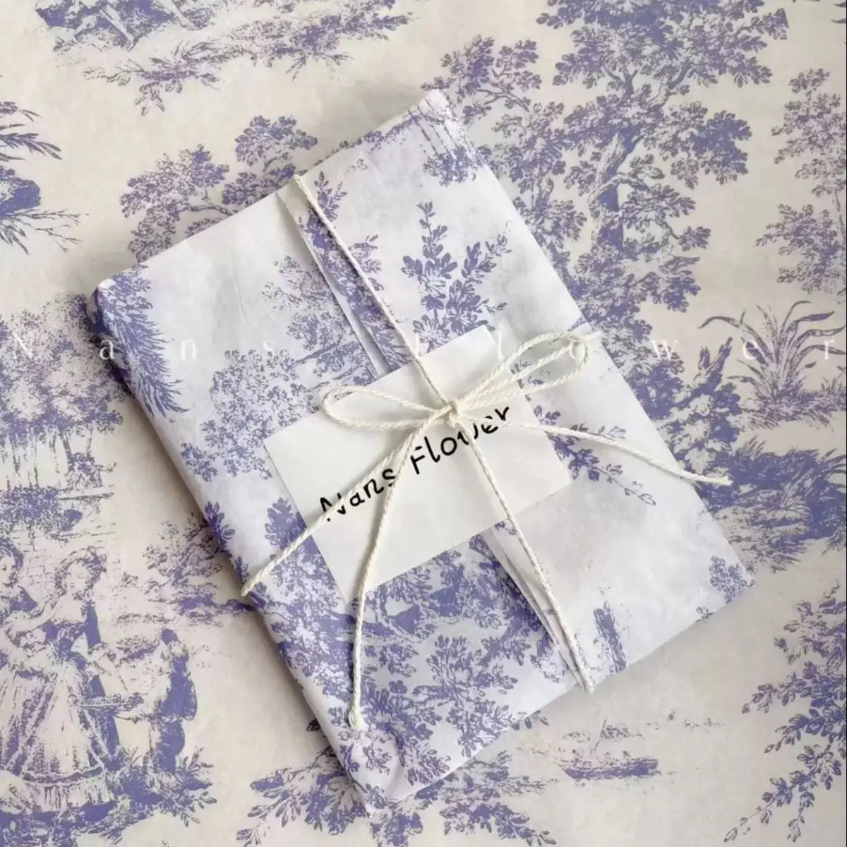 serviettes toile jouy blanc bleu vintage classique mariage anniversaire fête noël ruban coton cartes