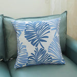 housse coussin brodé feuilles palmier moderne bleu clair beige marron amovible lavable 45x45cm oblong