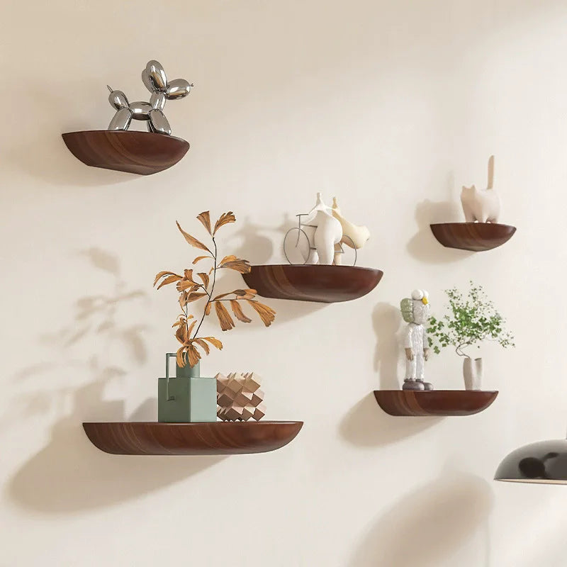 étagères murales modernes étagère bois marron rayures vase cactus bougie radio vintage plantes