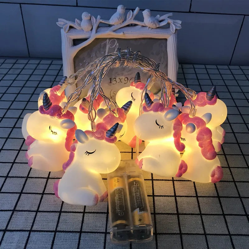guirlande lumineuse licorne blanc rose noir cornes bleues piles aaa enfantines