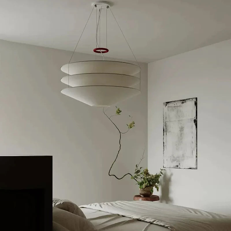 suspension lumineuse moderne blanc texture naturelle opacité minimaliste câbles lumière neutre chambre salon