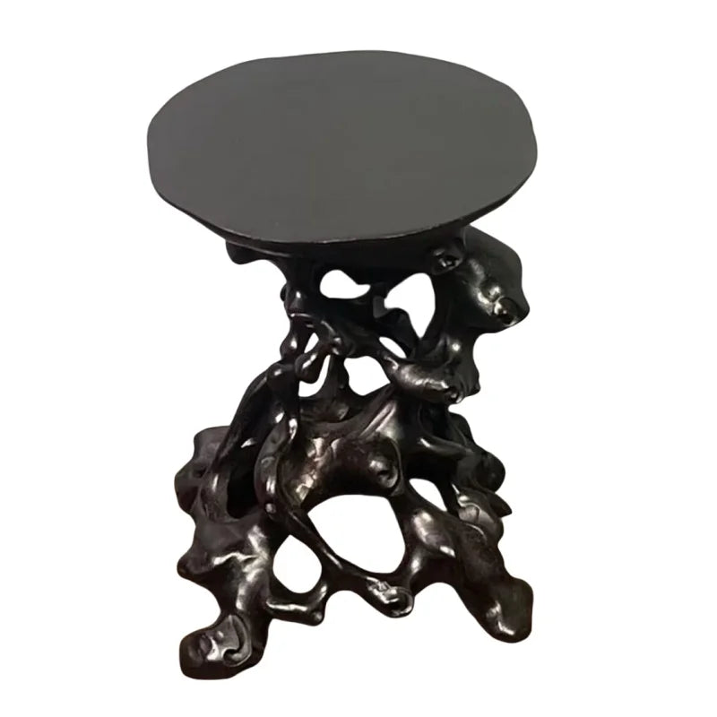 table basse bois sculpté moderne plateau circulaire structure organique naturel aspect rustiqueintérieur décoration noire