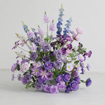 arches décoratives florales artificielles violettes roses romantiques mariageintérieur bouquets fleurs variées texturées