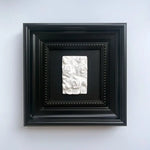 sculpture décorative blanche relief classique fixée mur blanc relief opacité classique