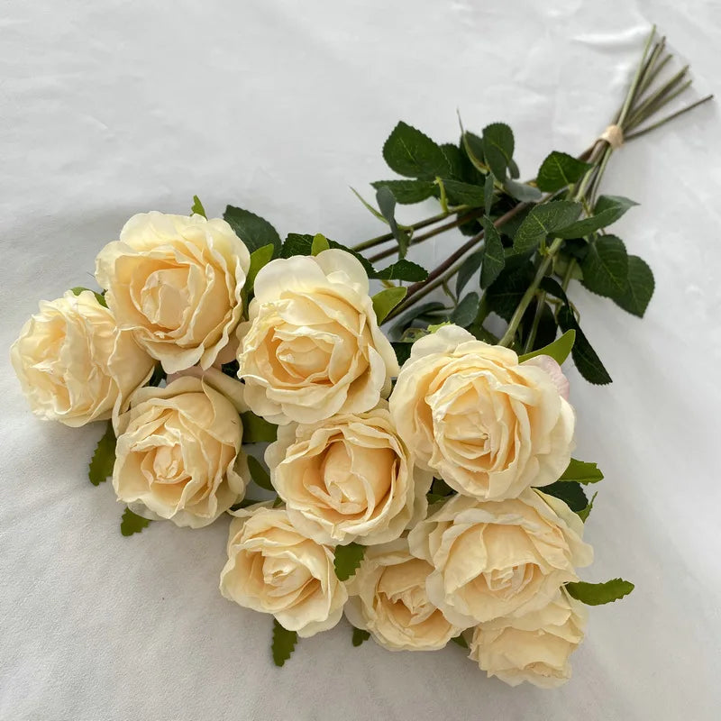 bouquet roses artificielles soies classiques intérieur décoration mariage anniversaire baby shower