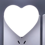 veilleuse nuit led blanc jaune rose coeurs moderne minimaliste adhésif économique flux lumineux